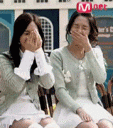 yoona-and-yuri-7.gif