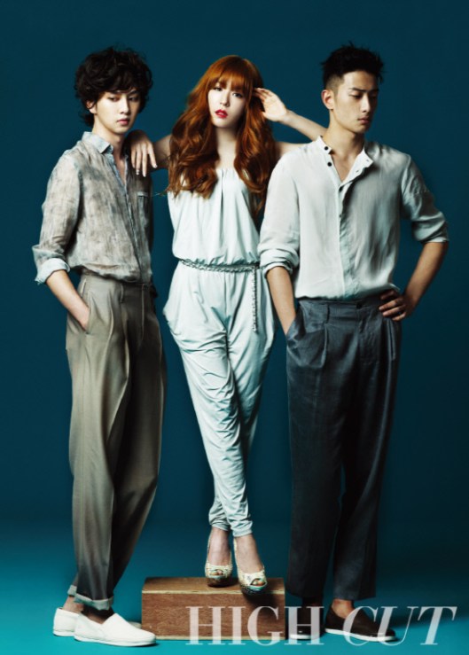 snsd taeyeon tiffany high cut magazine (4)