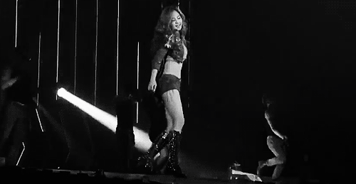 tumblr_medwf33HEH1rxdnzao1_500