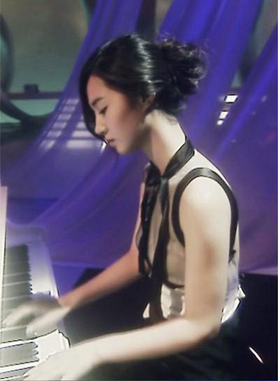 tumblr_meic0xUdrQ1r8hrofo8_400