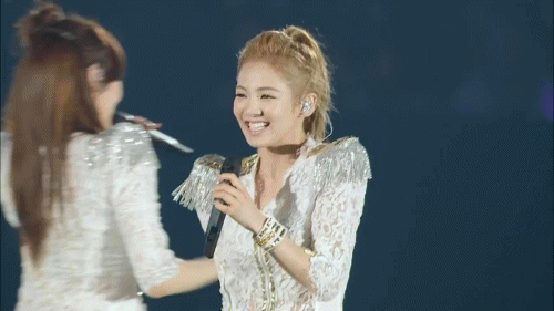 hyoyeon gif